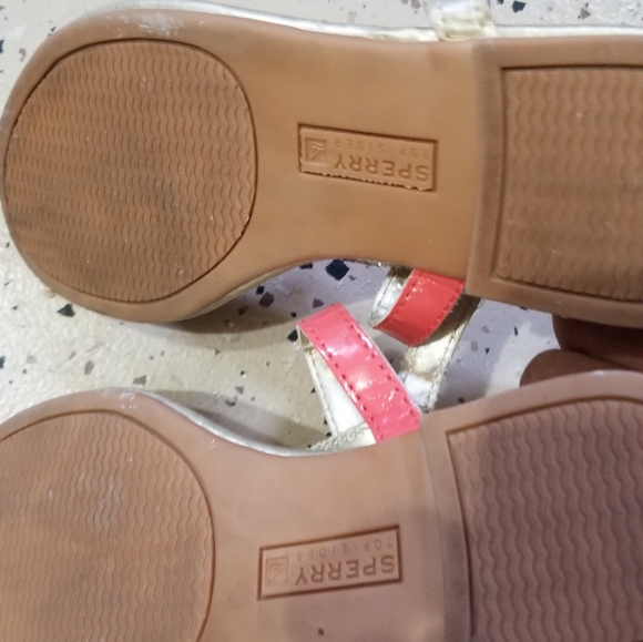 Sperry - Picture 6 of 6